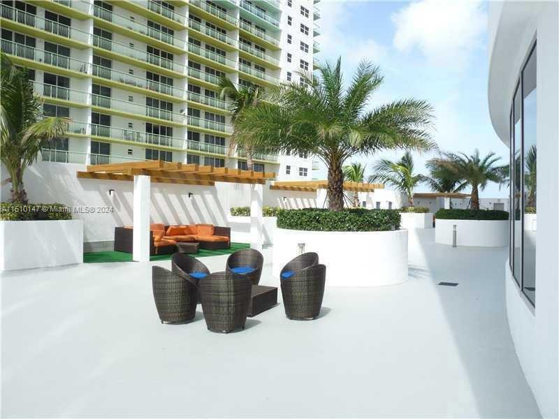 1750 N Bayshore Dr 4208, Miami, Florida 33132, ,1 BathroomBathrooms,Residential,For Sale,1750 N Bayshore Dr 4208,A11510147