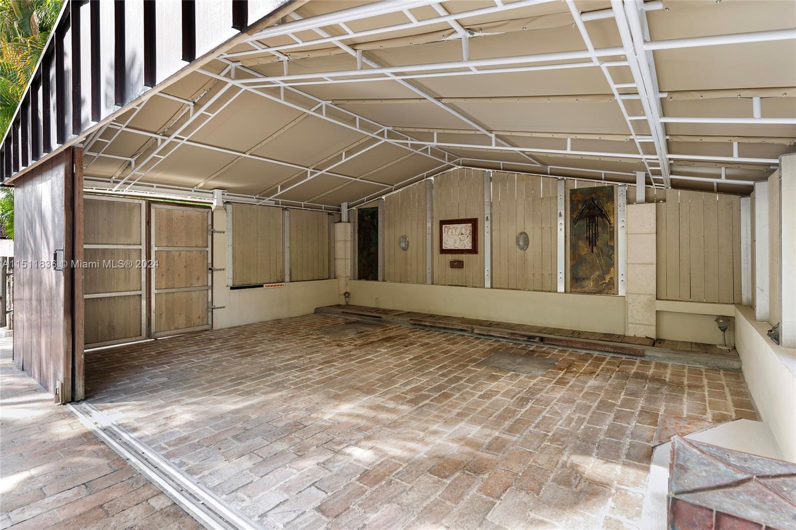 1734 Bayshore Ln, Miami, FL, 33133 United States, 4 Bedrooms Bedrooms, ,4 BathroomsBathrooms,Residential,For Sale,Bayshore Ln,A11511836