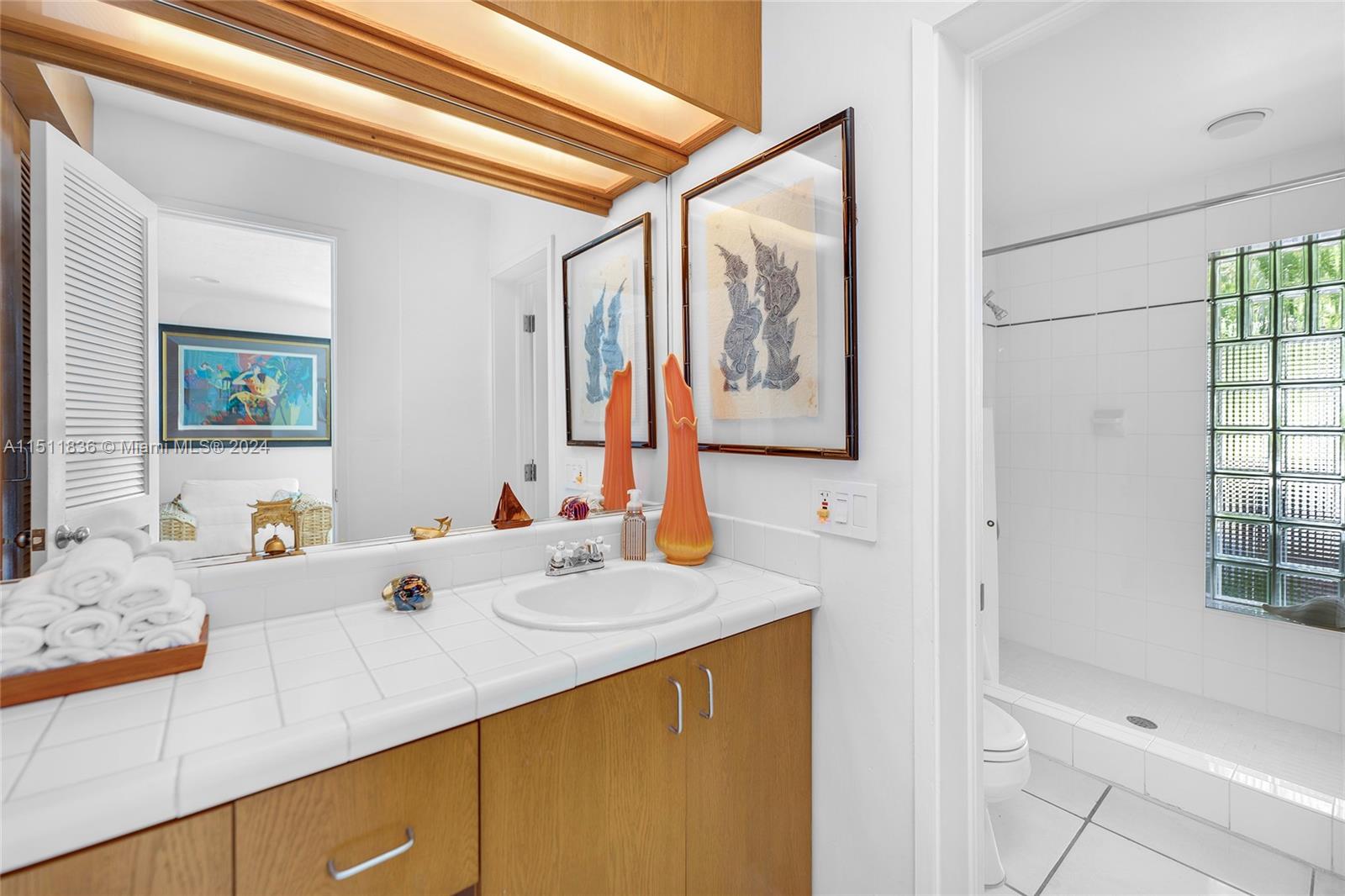 1734 Bayshore Ln, Miami, FL, 33133 United States, 4 Bedrooms Bedrooms, ,4 BathroomsBathrooms,Residential,For Sale,Bayshore Ln,A11511836