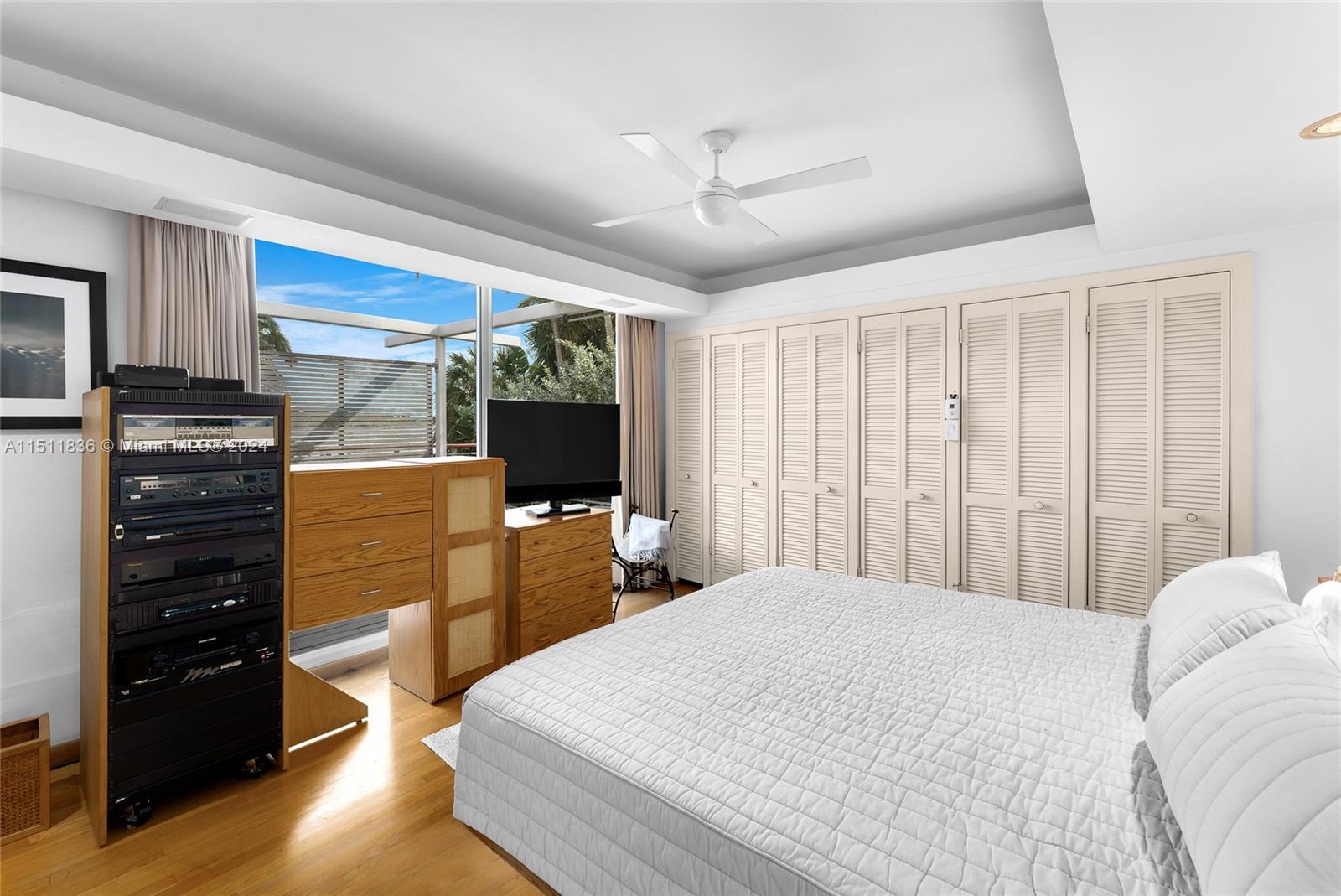 1734 Bayshore Ln, Miami, FL, 33133 United States, 4 Bedrooms Bedrooms, ,4 BathroomsBathrooms,Residential,For Sale,Bayshore Ln,A11511836