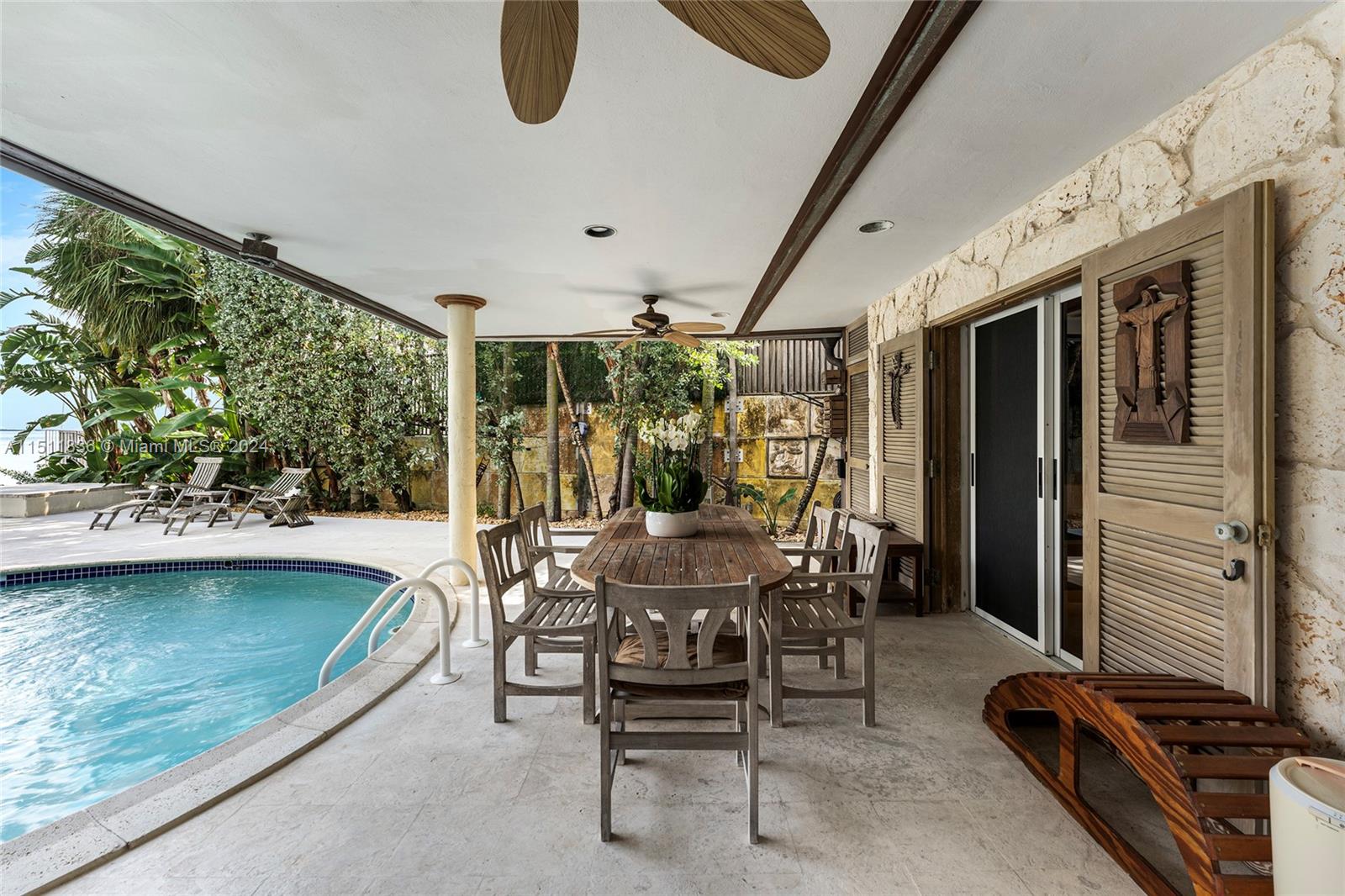 1734 Bayshore Ln, Miami, FL, 33133 United States, 4 Bedrooms Bedrooms, ,4 BathroomsBathrooms,Residential,For Sale,Bayshore Ln,A11511836