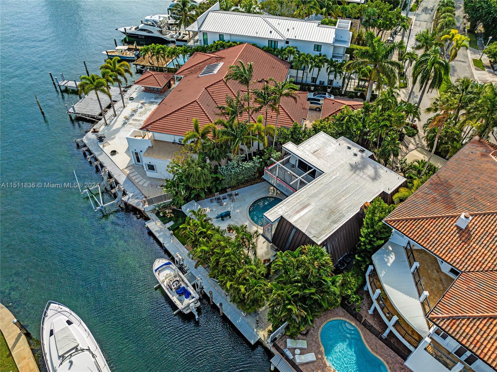 1734 Bayshore Ln, Miami, FL, 33133 United States, 4 Bedrooms Bedrooms, ,4 BathroomsBathrooms,Residential,For Sale,Bayshore Ln,A11511836