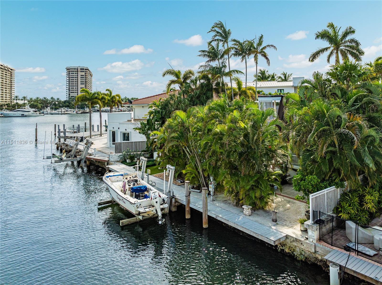 1734 Bayshore Ln, Miami, FL, 33133 United States, 4 Bedrooms Bedrooms, ,4 BathroomsBathrooms,Residential,For Sale,Bayshore Ln,A11511836