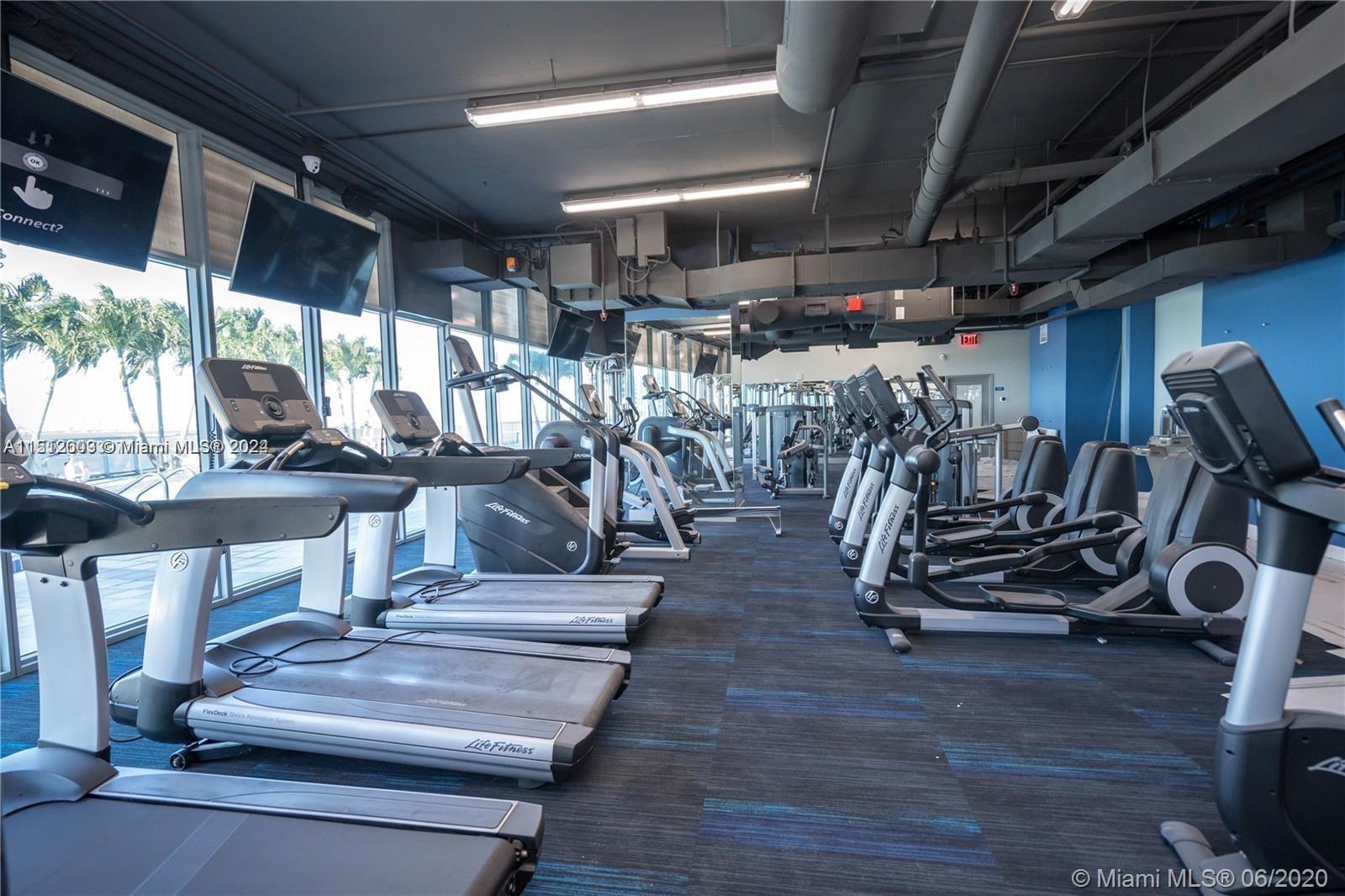 601 NE 36th St 2101, Miami, Florida 33137, 2 Bedrooms Bedrooms, ,2 BathroomsBathrooms,Residentiallease,For Rent,601 NE 36th St 2101,A11512009