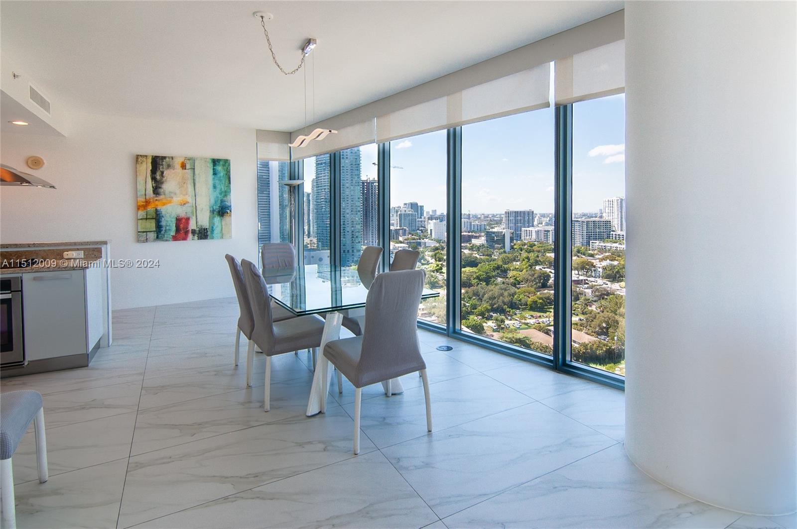 601 NE 36th St 2101, Miami, Florida 33137, 2 Bedrooms Bedrooms, ,2 BathroomsBathrooms,Residentiallease,For Rent,601 NE 36th St 2101,A11512009