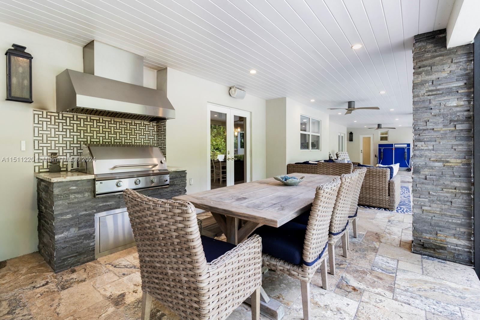 6745 139th St, Palmetto Bay, FL, 33158 United States, 5 Bedrooms Bedrooms, ,3 BathroomsBathrooms,Residential,For Sale,139th St,A11511220