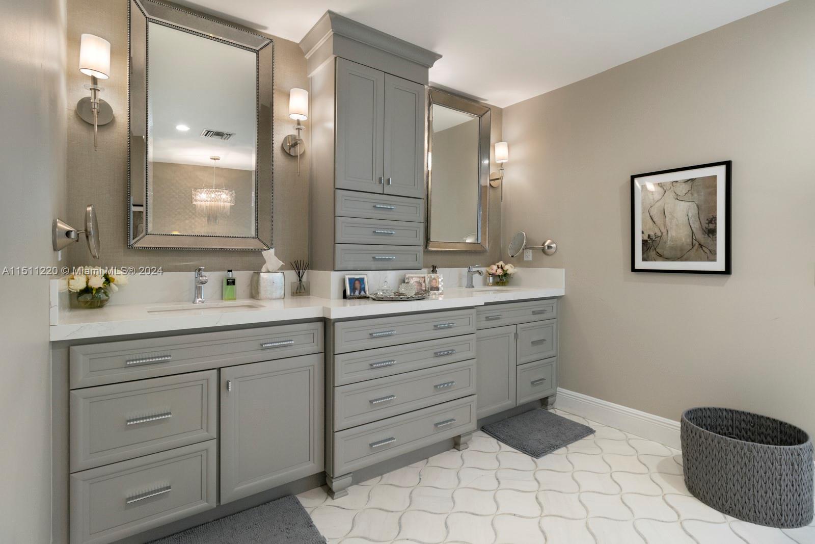 6745 139th St, Palmetto Bay, FL, 33158 United States, 5 Bedrooms Bedrooms, ,3 BathroomsBathrooms,Residential,For Sale,139th St,A11511220