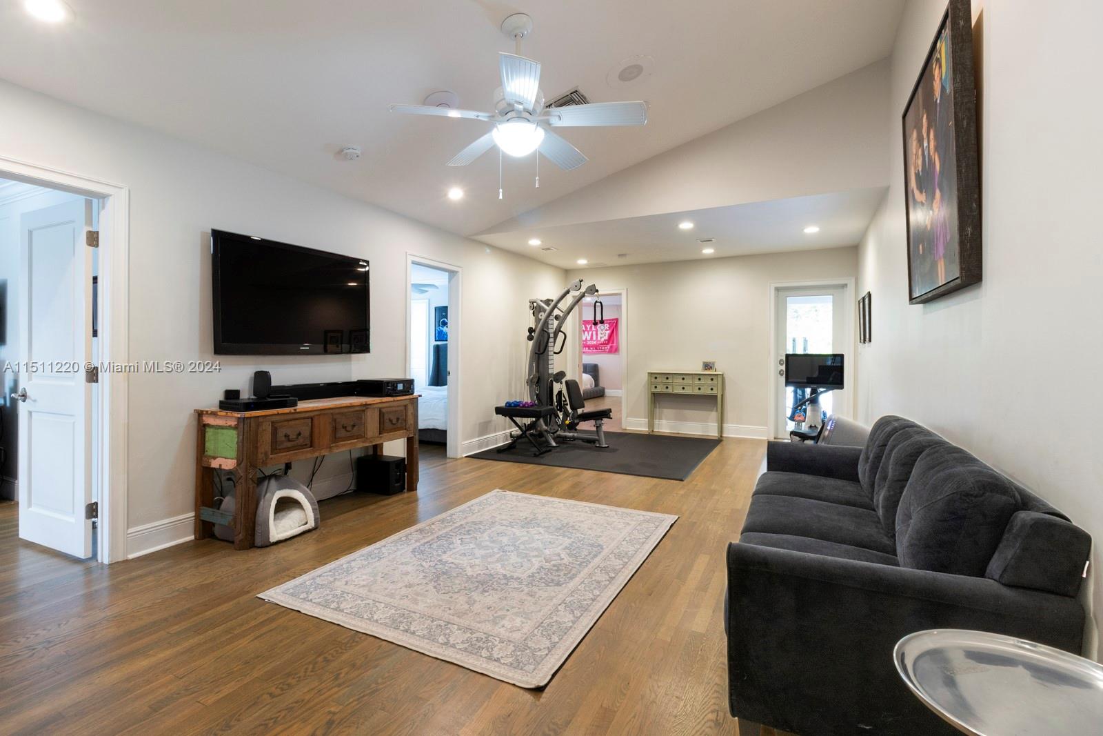 6745 139th St, Palmetto Bay, FL, 33158 United States, 5 Bedrooms Bedrooms, ,3 BathroomsBathrooms,Residential,For Sale,139th St,A11511220