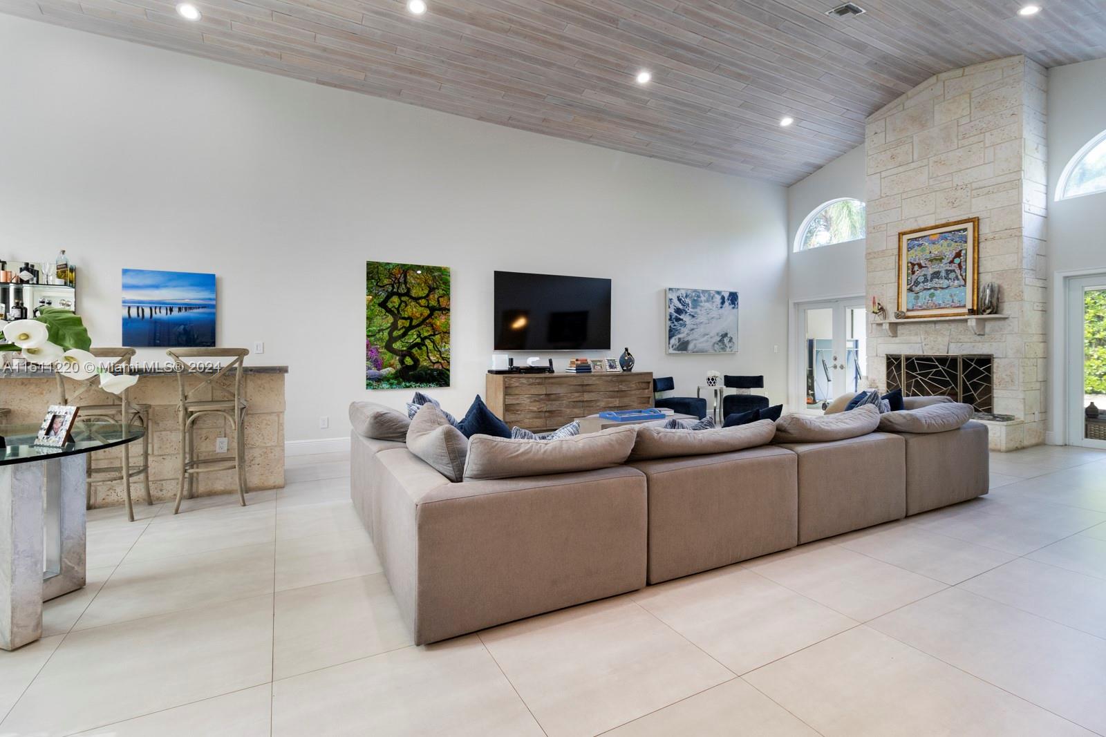 6745 139th St, Palmetto Bay, FL, 33158 United States, 5 Bedrooms Bedrooms, ,3 BathroomsBathrooms,Residential,For Sale,139th St,A11511220