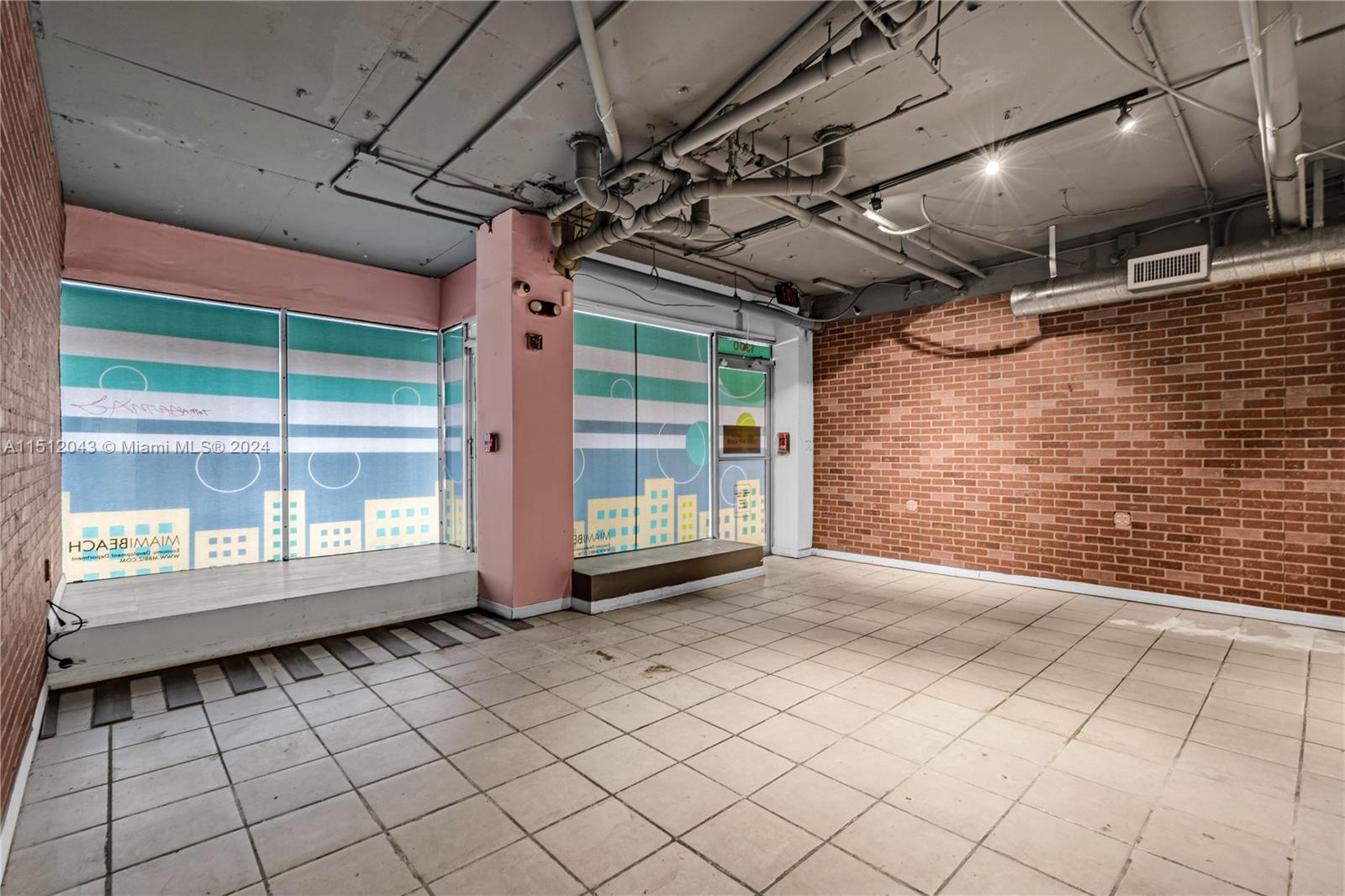 1300 Lincoln Rd C-1B, Miami Beach, Florida 33139, ,Commercialsale,For Sale,1300 Lincoln Rd C-1B,A11512043