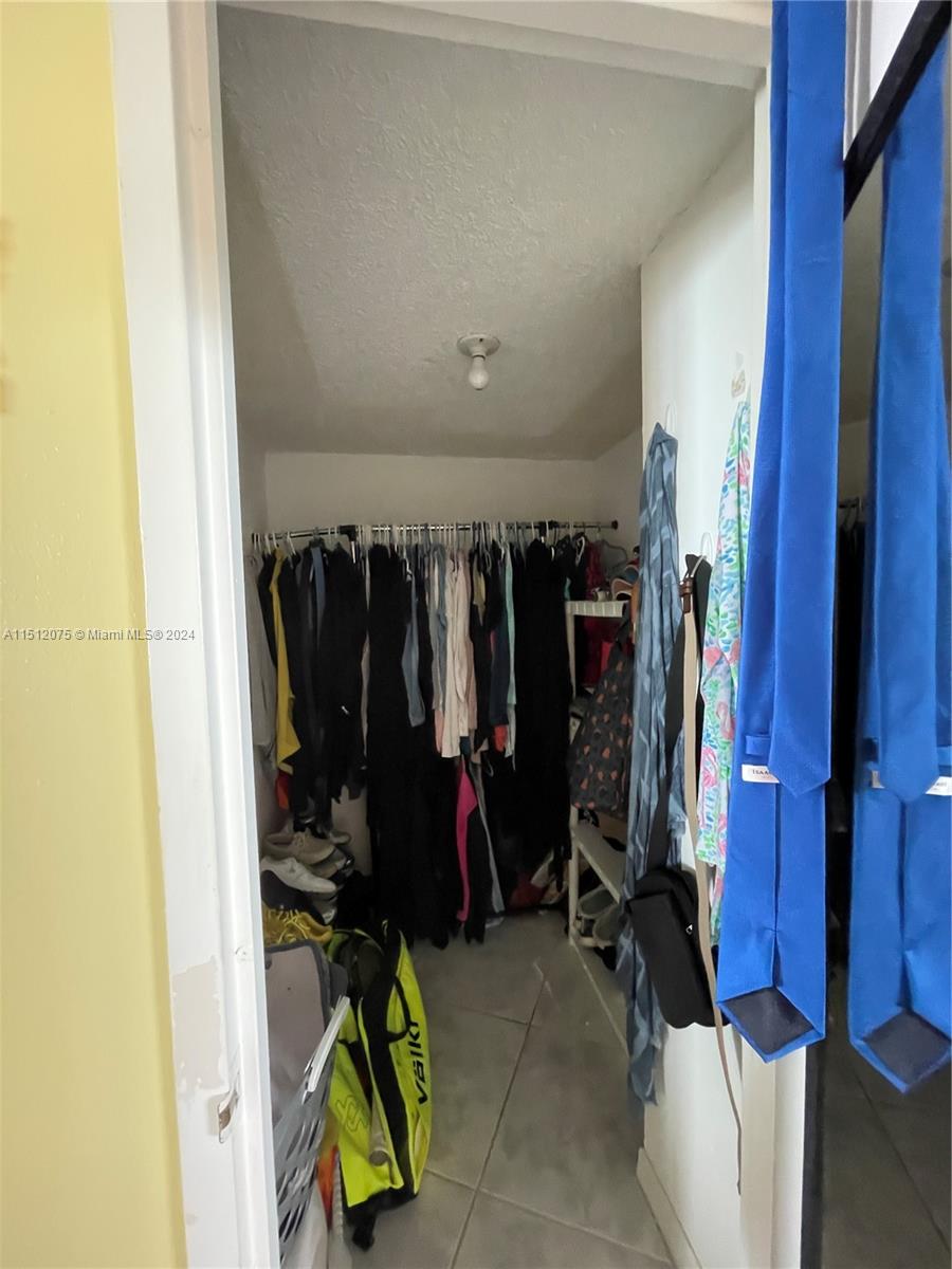 3180 S Ocean Dr 204, Hallandale Beach, Florida 33009, 2 Bedrooms Bedrooms, ,2 BathroomsBathrooms,Residential,For Sale,3180 S Ocean Dr 204,A11512075