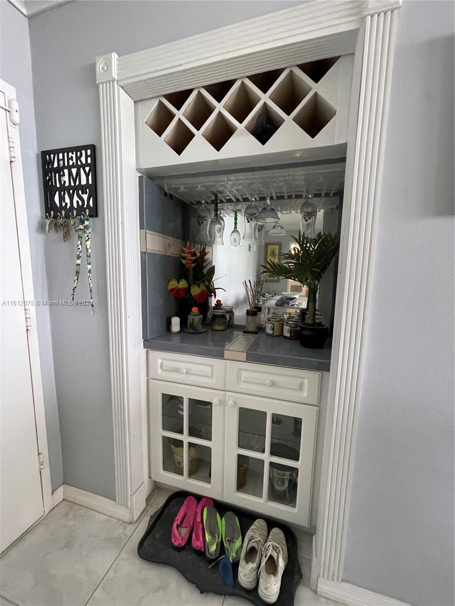 3180 S Ocean Dr 204, Hallandale Beach, Florida 33009, 2 Bedrooms Bedrooms, ,2 BathroomsBathrooms,Residential,For Sale,3180 S Ocean Dr 204,A11512075