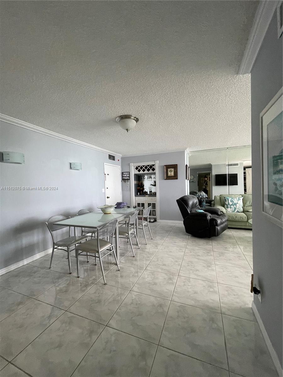 3180 S Ocean Dr 204, Hallandale Beach, Florida 33009, 2 Bedrooms Bedrooms, ,2 BathroomsBathrooms,Residential,For Sale,3180 S Ocean Dr 204,A11512075
