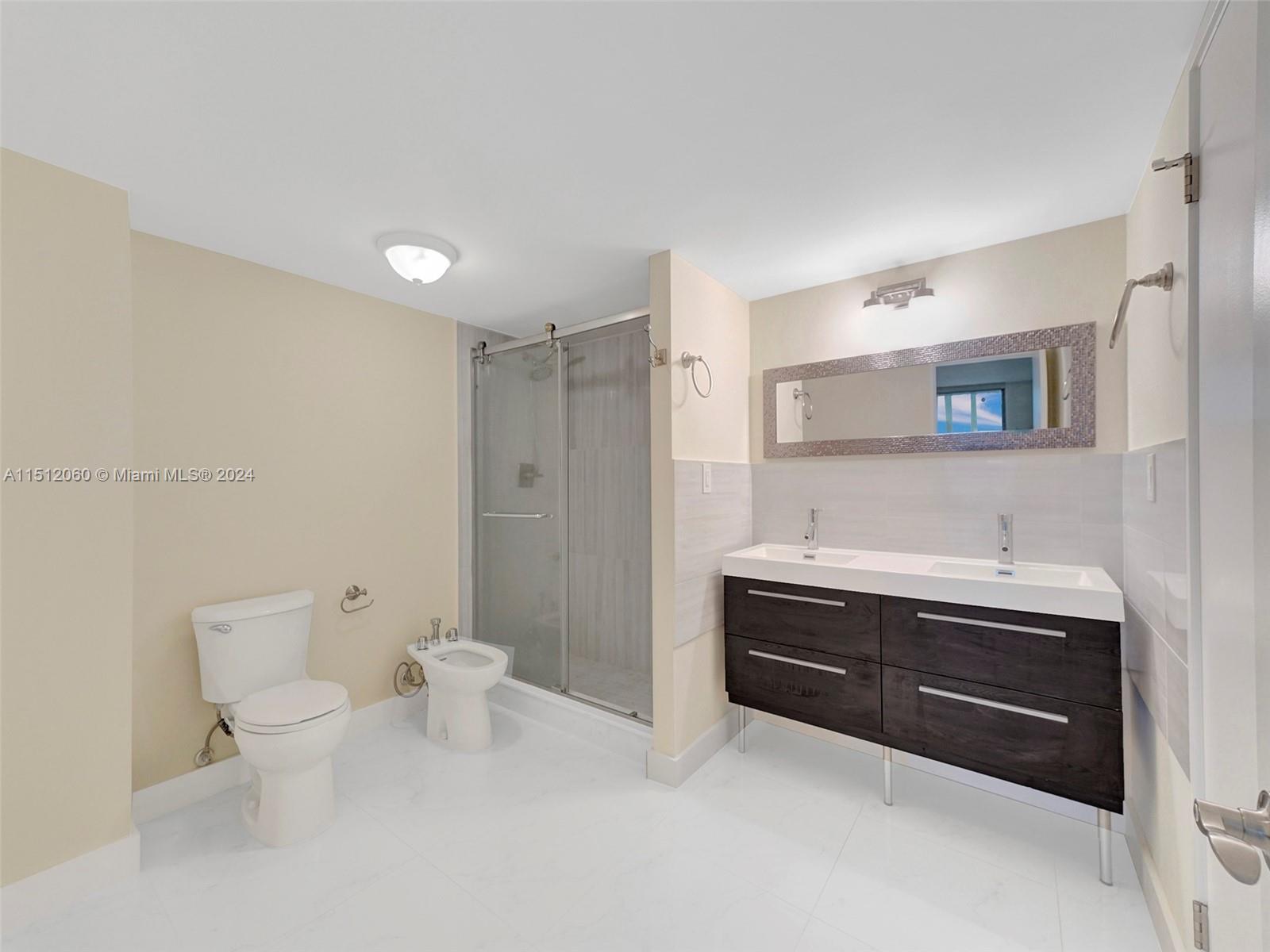 210 174th St, Sunny Isles Beach, FL, 33160 United States, 2 Bedrooms Bedrooms, ,2 BathroomsBathrooms,Residential,For Sale,174th St,A11512060