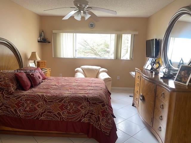 1400 137th Ave, Pembroke Pines, FL, 33027 United States, 2 Bedrooms Bedrooms, ,2 BathroomsBathrooms,Residential,For Sale,137th Ave,A11512090