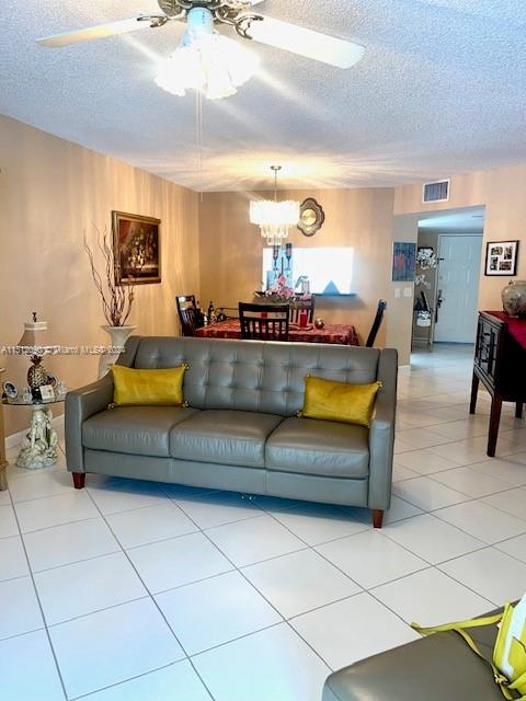 1400 137th Ave, Pembroke Pines, FL, 33027 United States, 2 Bedrooms Bedrooms, ,2 BathroomsBathrooms,Residential,For Sale,137th Ave,A11512090