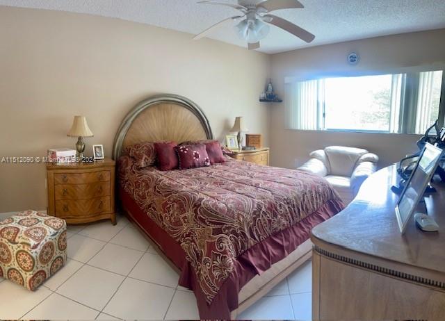 1400 137th Ave, Pembroke Pines, FL, 33027 United States, 2 Bedrooms Bedrooms, ,2 BathroomsBathrooms,Residential,For Sale,137th Ave,A11512090