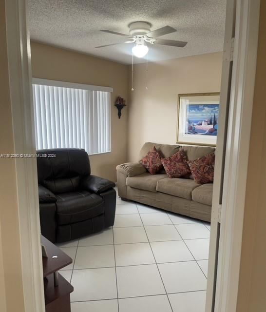 1400 137th Ave, Pembroke Pines, FL, 33027 United States, 2 Bedrooms Bedrooms, ,2 BathroomsBathrooms,Residential,For Sale,137th Ave,A11512090