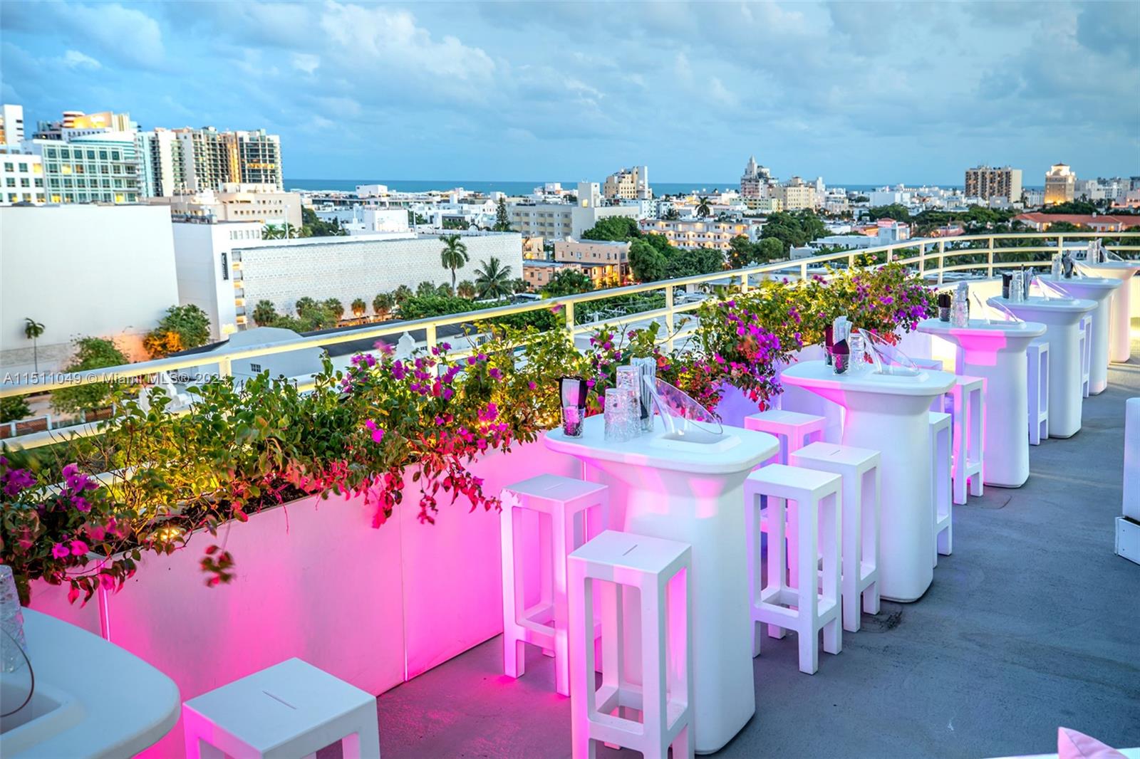 605 Lincoln Rd 800RF, Miami Beach, Florida 33139, ,Commercialsale,For Sale,605 Lincoln Rd 800RF,A11511049