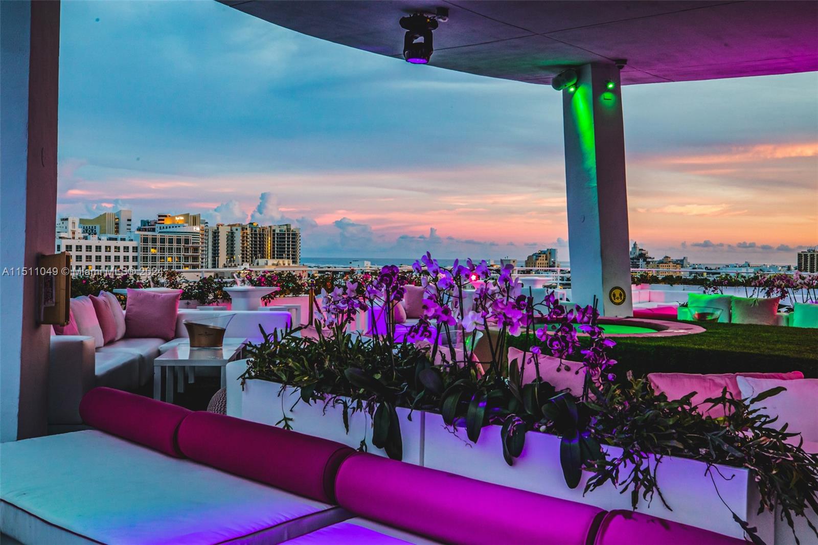 605 Lincoln Rd 800RF, Miami Beach, Florida 33139, ,Commercialsale,For Sale,605 Lincoln Rd 800RF,A11511049