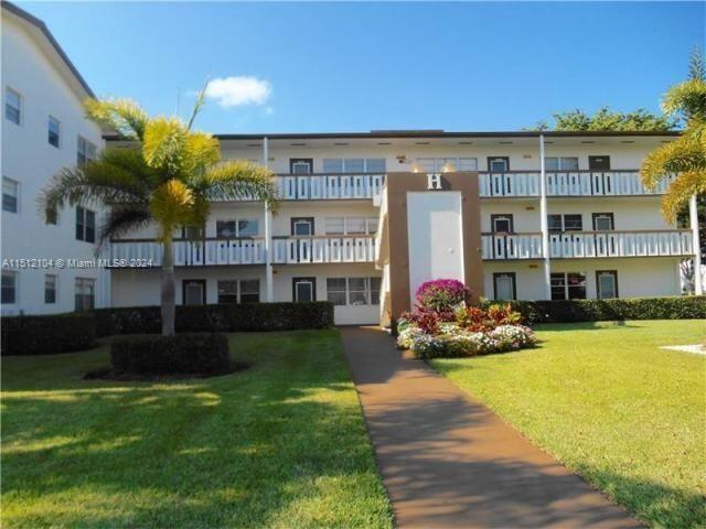 310  Mansfield H #310 For Sale A11512104, FL
