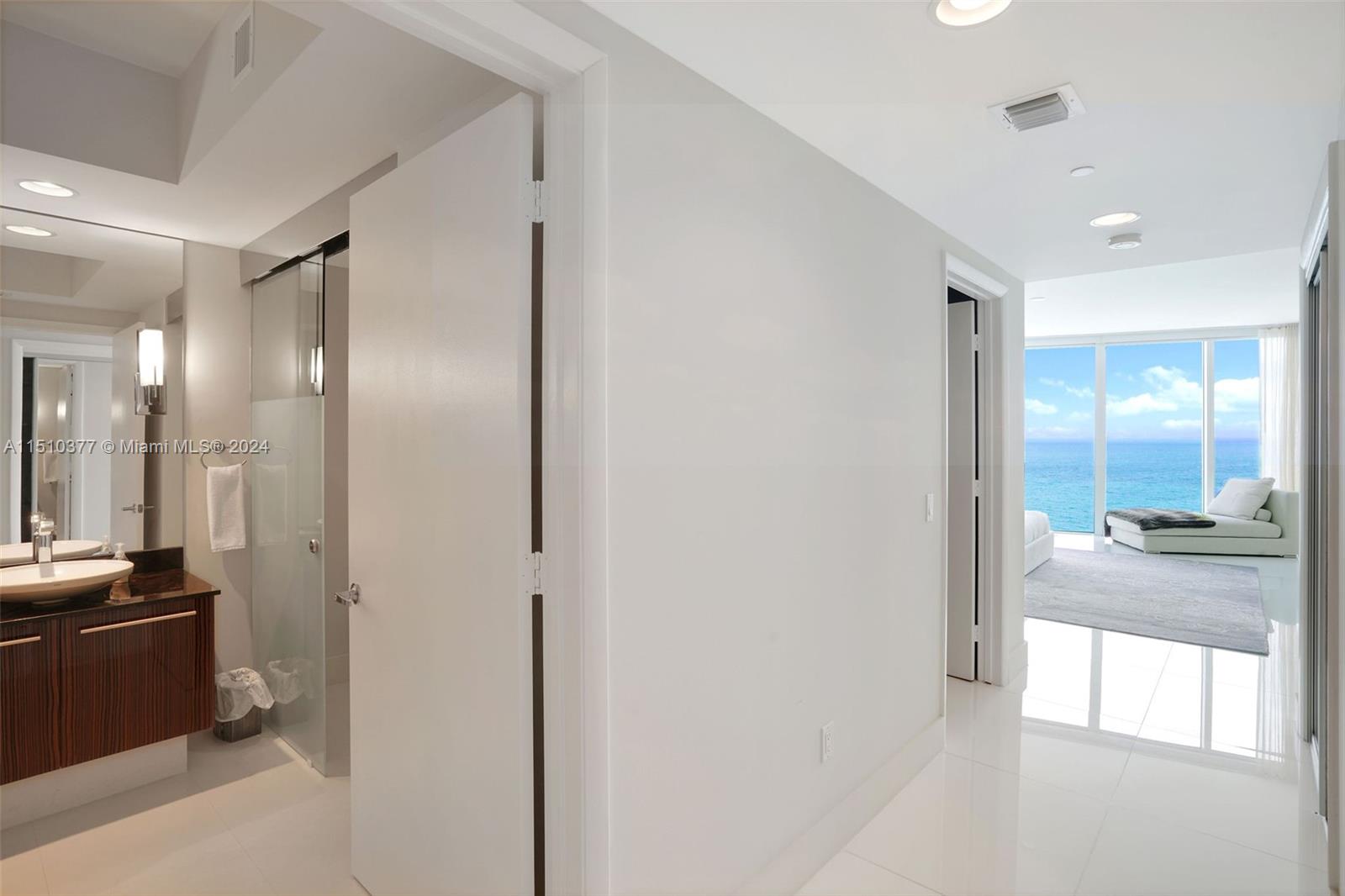 2711 Ocean Dr, Hollywood, FL, 33019 United States, 3 Bedrooms Bedrooms, ,3 BathroomsBathrooms,Residential,For Sale,Ocean Dr,A11510377