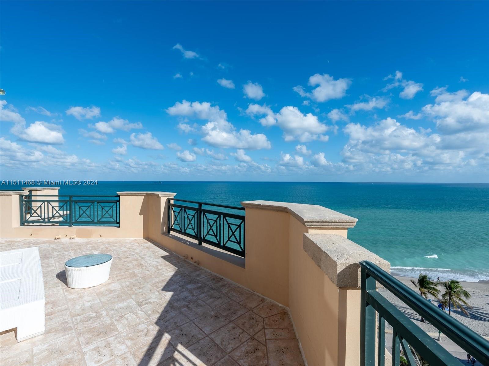 3501 N Ocean Dr PH4, Hollywood, Florida 33019, 4 Bedrooms Bedrooms, ,4 BathroomsBathrooms,Residential,For Sale,3501 N Ocean Dr PH4,A11511468