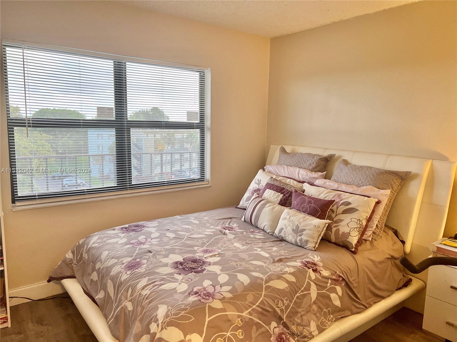 9235 SW 8th St 507, Boca Raton, FL 33428, 2 Bedrooms Bedrooms, ,2 BathroomsBathrooms,Residential,For Sale,8th St,A11512042
