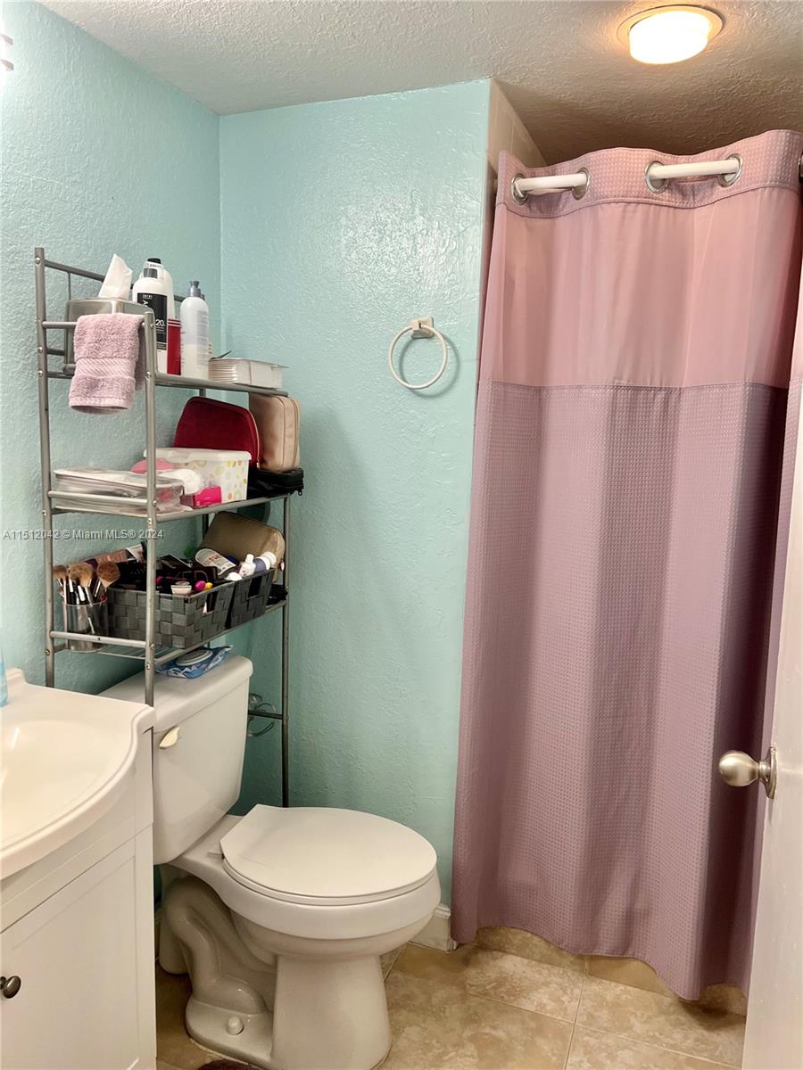 9235 SW 8th St 507, Boca Raton, FL 33428, 2 Bedrooms Bedrooms, ,2 BathroomsBathrooms,Residential,For Sale,8th St,A11512042