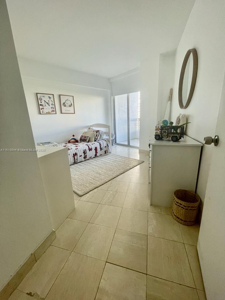 3600 Mystic Pointe Dr 1010, Aventura, Florida 33180, 2 Bedrooms Bedrooms, ,2 BathroomsBathrooms,Residential,For Sale,3600 Mystic Pointe Dr 1010,A11510644