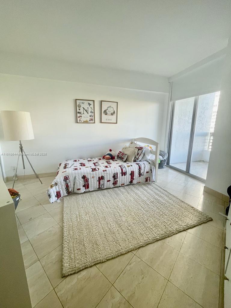 3600 Mystic Pointe Dr 1010, Aventura, Florida 33180, 2 Bedrooms Bedrooms, ,2 BathroomsBathrooms,Residential,For Sale,3600 Mystic Pointe Dr 1010,A11510644