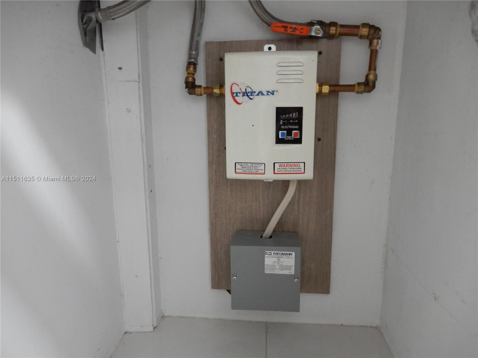 870 NW 87th Ave 103, Miami, Florida 33172, 3 Bedrooms Bedrooms, ,2 BathroomsBathrooms,Residential,For Sale,870 NW 87th Ave 103,A11511635