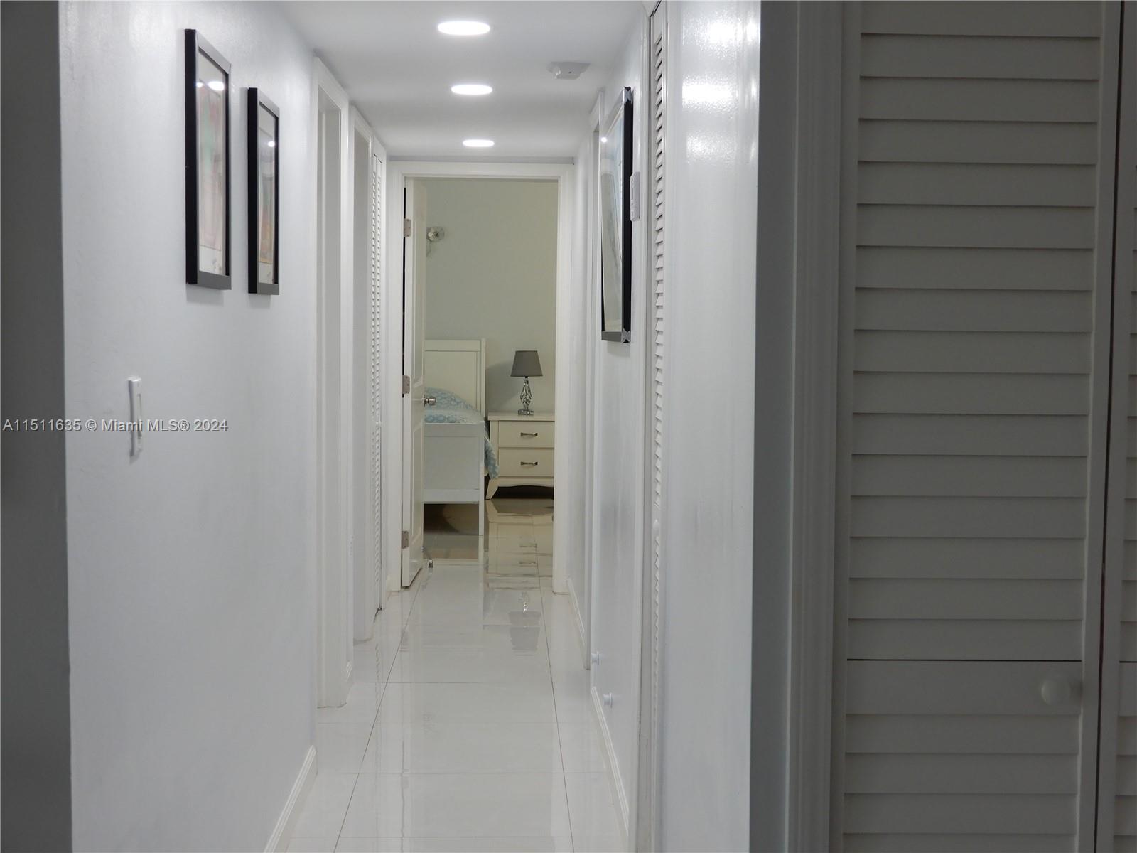 870 NW 87th Ave 103, Miami, Florida 33172, 3 Bedrooms Bedrooms, ,2 BathroomsBathrooms,Residential,For Sale,870 NW 87th Ave 103,A11511635