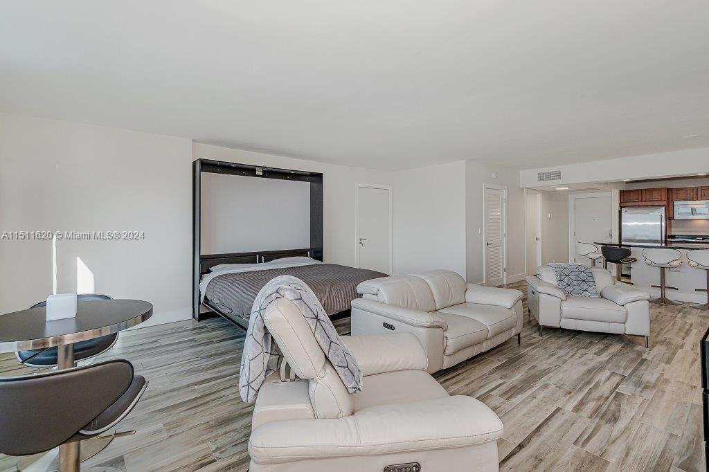 2301 Collins Ave 1532, Miami Beach, Florida 33139, ,2 BathroomsBathrooms,Residential,For Sale,2301 Collins Ave 1532,A11511620