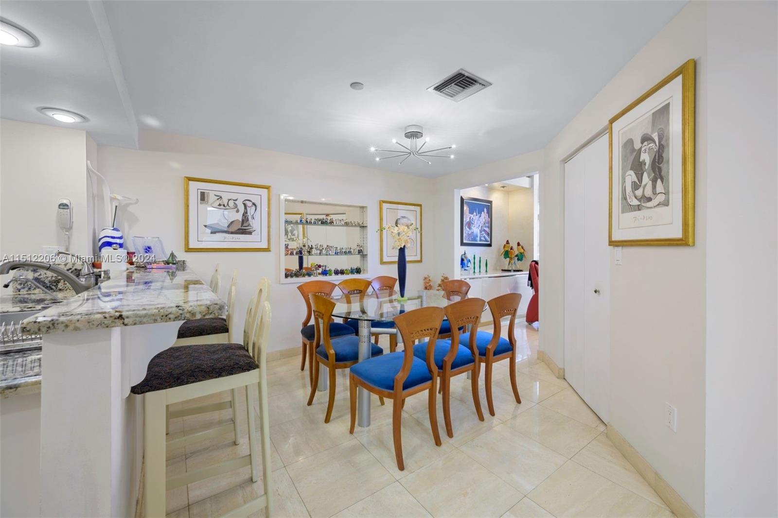 4000 Island Blvd, Aventura, FL, 33160 United States, 3 Bedrooms Bedrooms, ,3 BathroomsBathrooms,Residential,For Sale,Island Blvd,A11512206