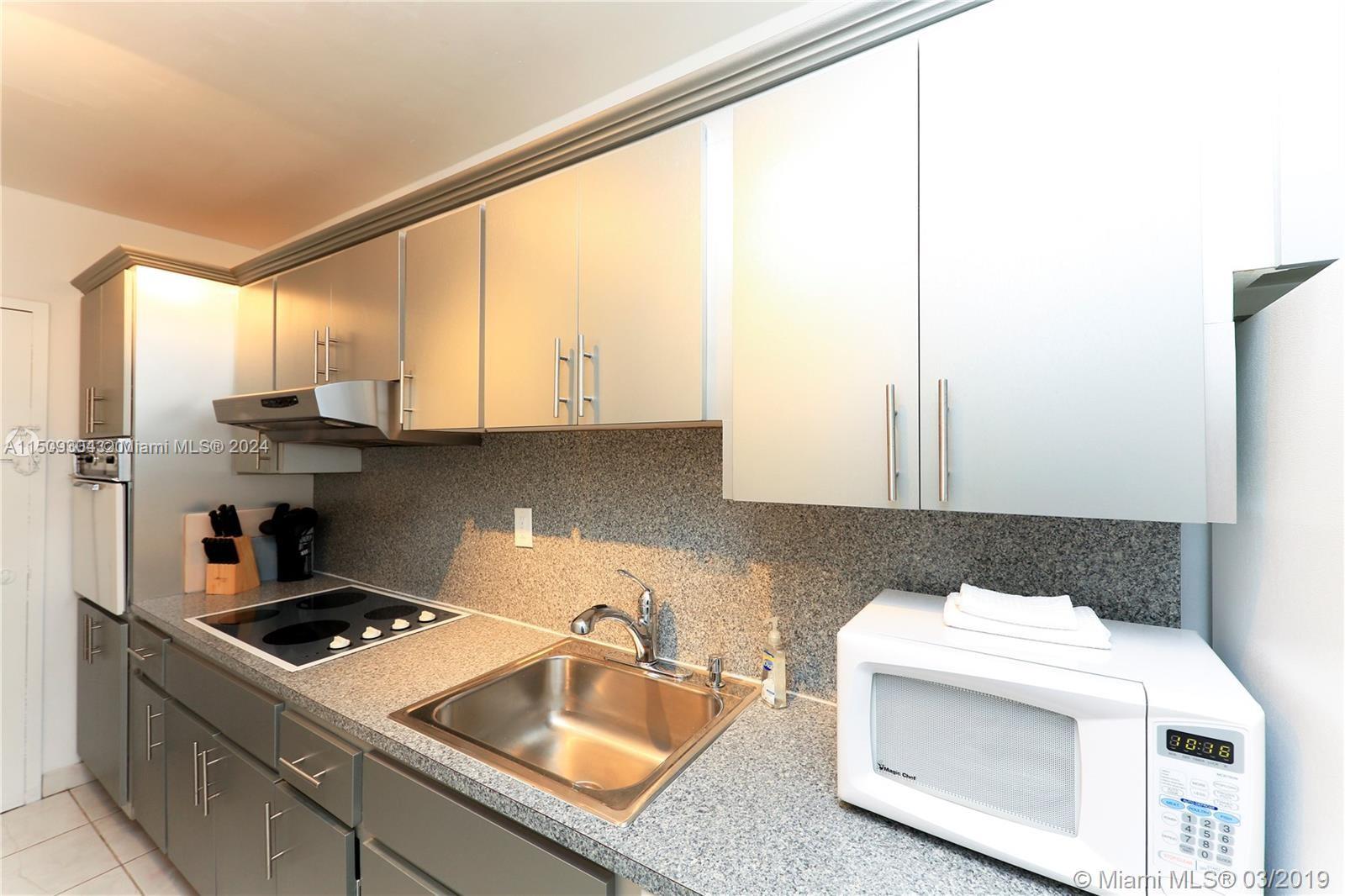 Miami Beach, Florida 33139, ,1 BathroomBathrooms,Residentiallease,For Rent,A11509304