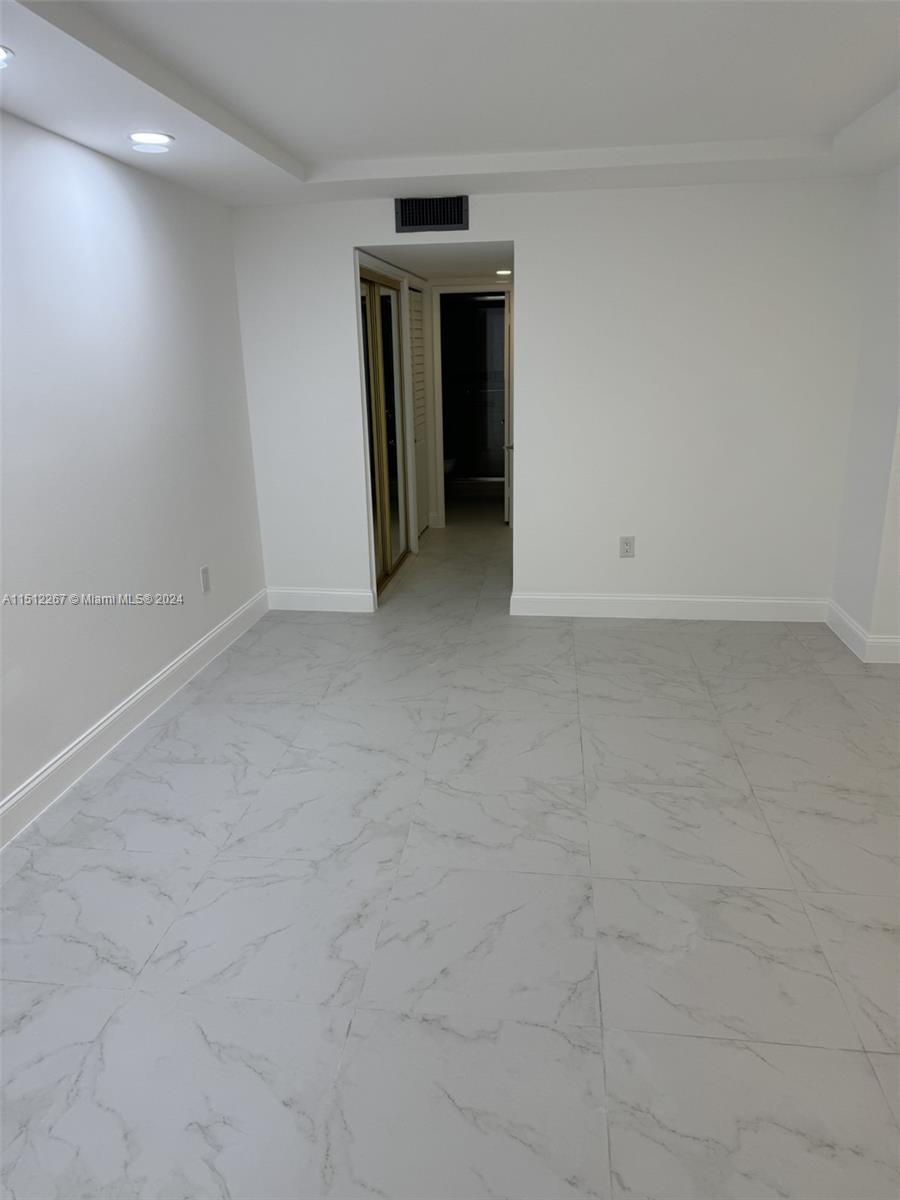 2801 183rd St, Aventura, FL, 33160 United States, 1 Bedroom Bedrooms, ,2 BathroomsBathrooms,Residential,For Sale,183rd St,A11512267