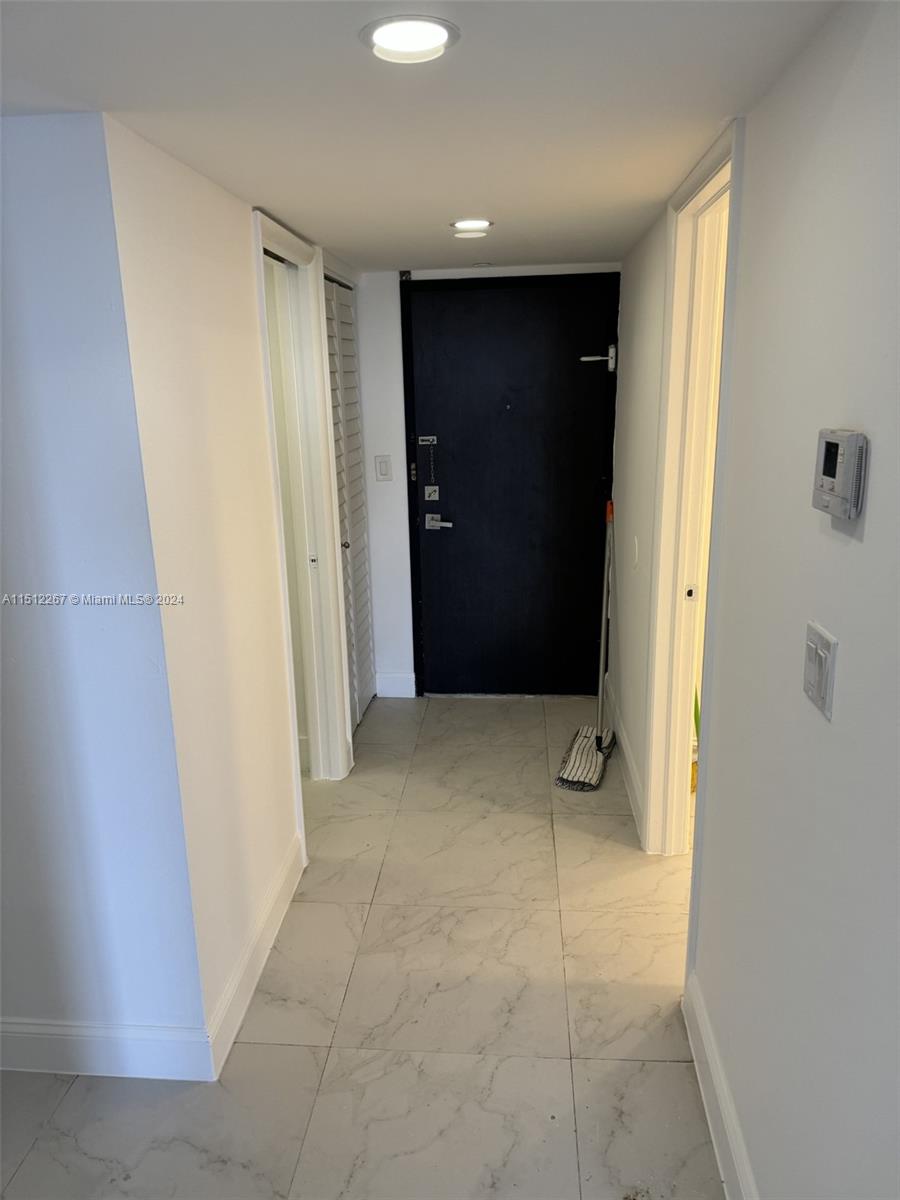 2801 183rd St, Aventura, FL, 33160 United States, 1 Bedroom Bedrooms, ,2 BathroomsBathrooms,Residential,For Sale,183rd St,A11512267