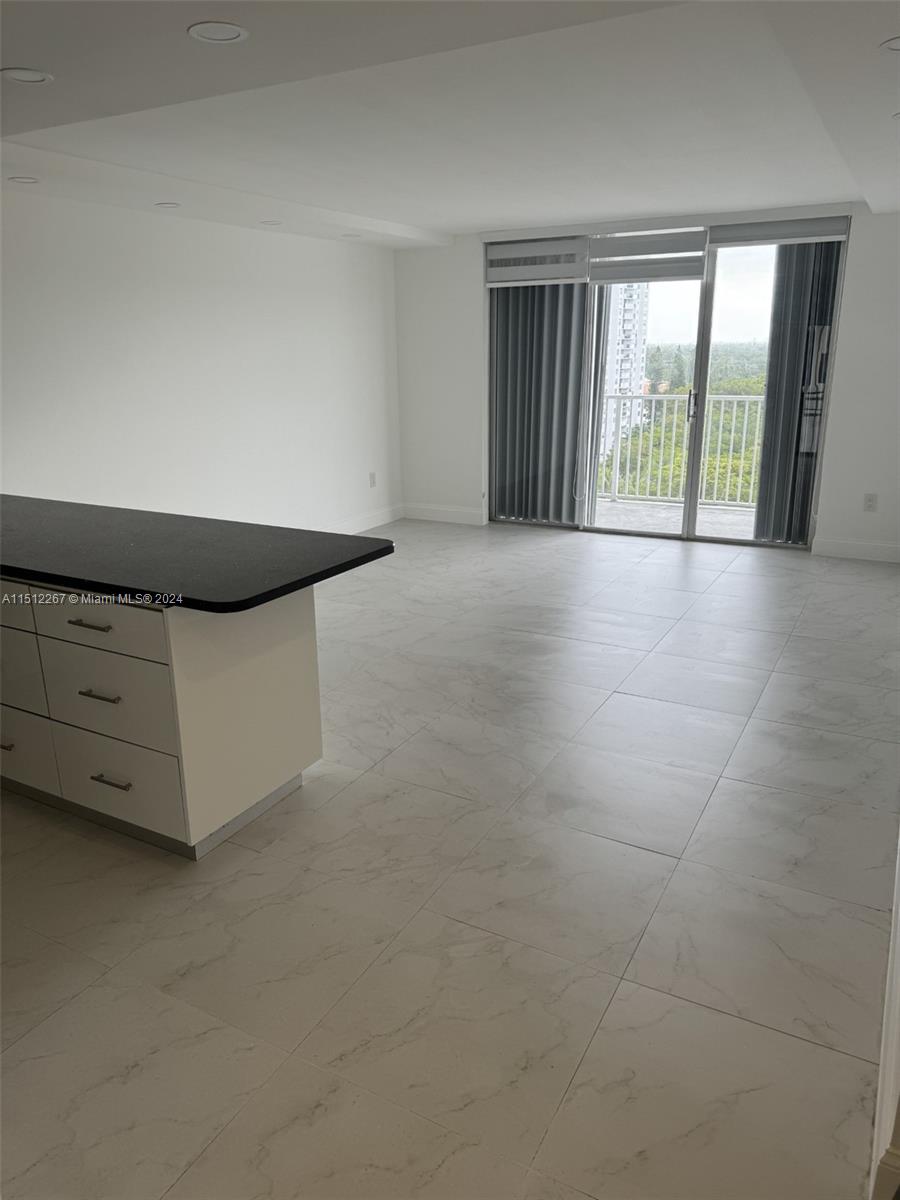 2801 183rd St, Aventura, FL, 33160 United States, 1 Bedroom Bedrooms, ,2 BathroomsBathrooms,Residential,For Sale,183rd St,A11512267
