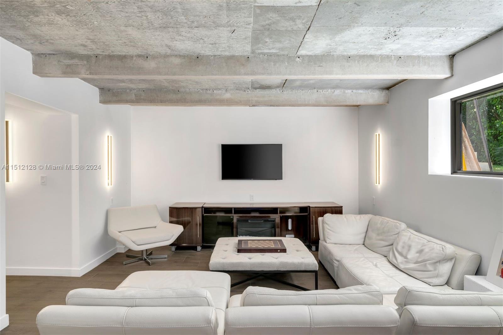 325 Campana Ave, Coral Gables, FL, 33156 United States, 6 Bedrooms Bedrooms, ,5 BathroomsBathrooms,Residential,For Sale,Campana Ave,A11512128