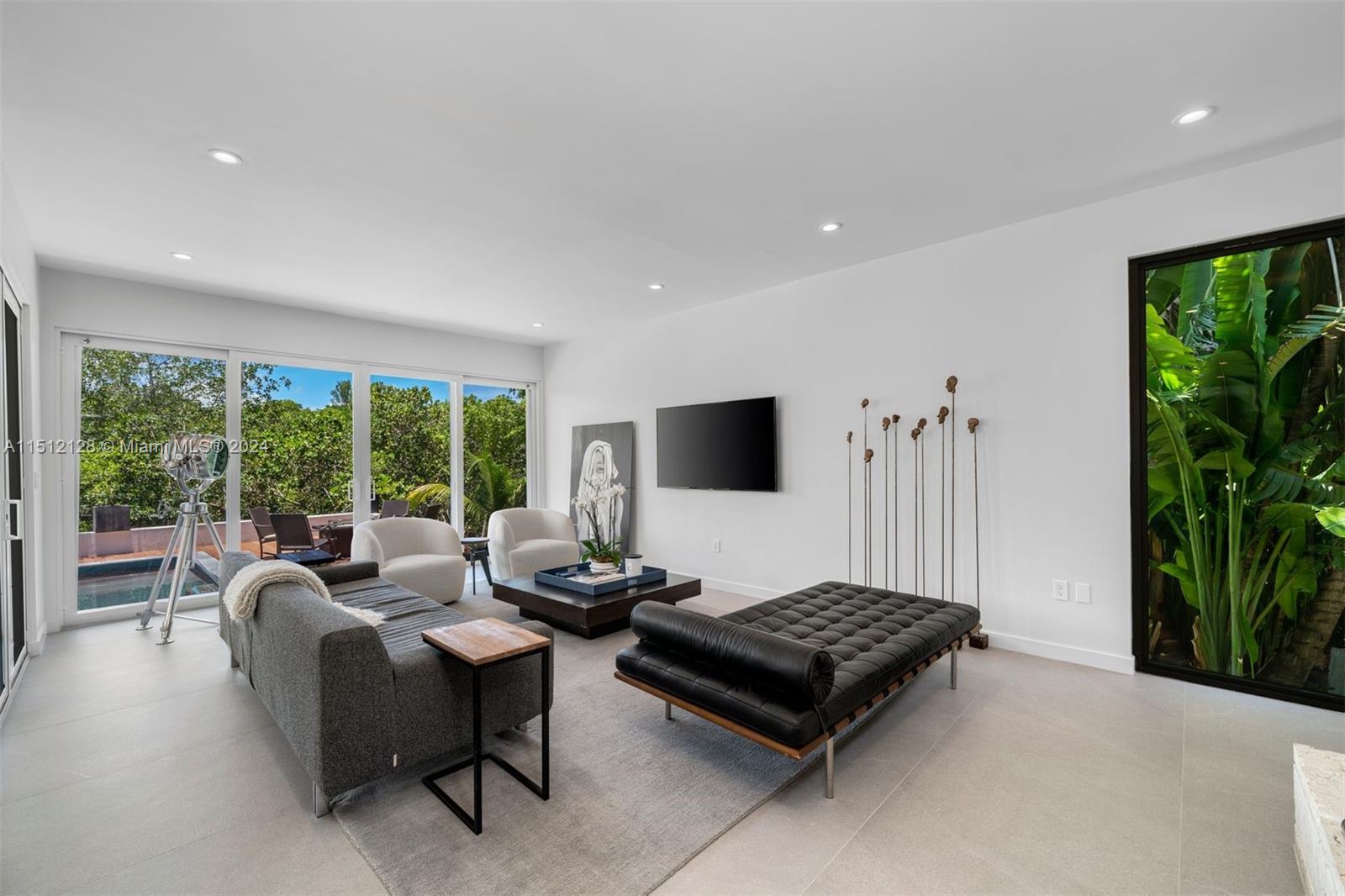 325 Campana Ave, Coral Gables, FL, 33156 United States, 6 Bedrooms Bedrooms, ,5 BathroomsBathrooms,Residential,For Sale,Campana Ave,A11512128