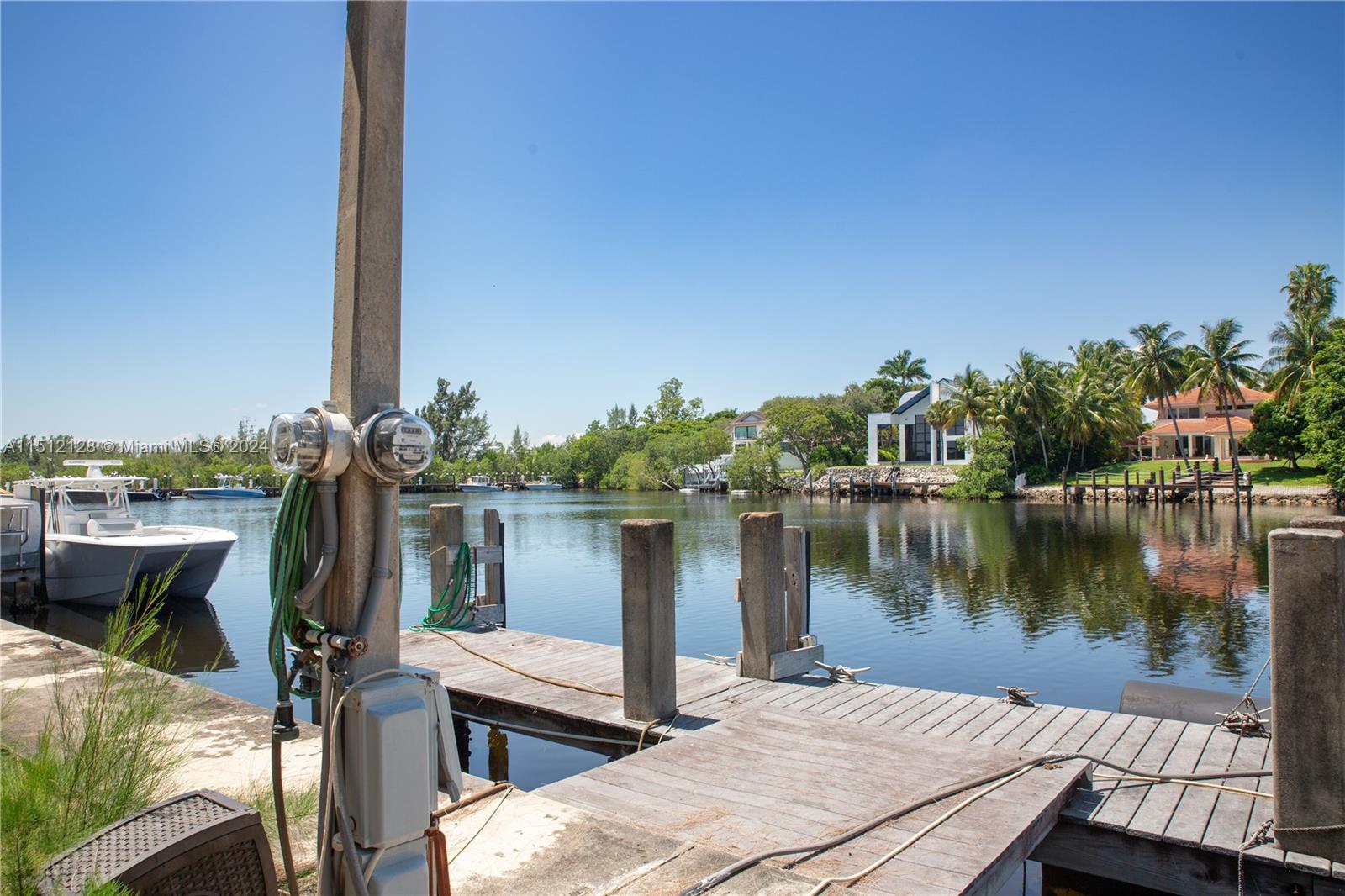 325 Campana Ave, Coral Gables, FL, 33156 United States, 6 Bedrooms Bedrooms, ,5 BathroomsBathrooms,Residential,For Sale,Campana Ave,A11512128