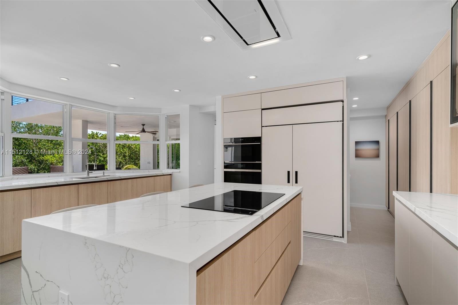 325 Campana Ave, Coral Gables, FL, 33156 United States, 6 Bedrooms Bedrooms, ,5 BathroomsBathrooms,Residential,For Sale,Campana Ave,A11512128