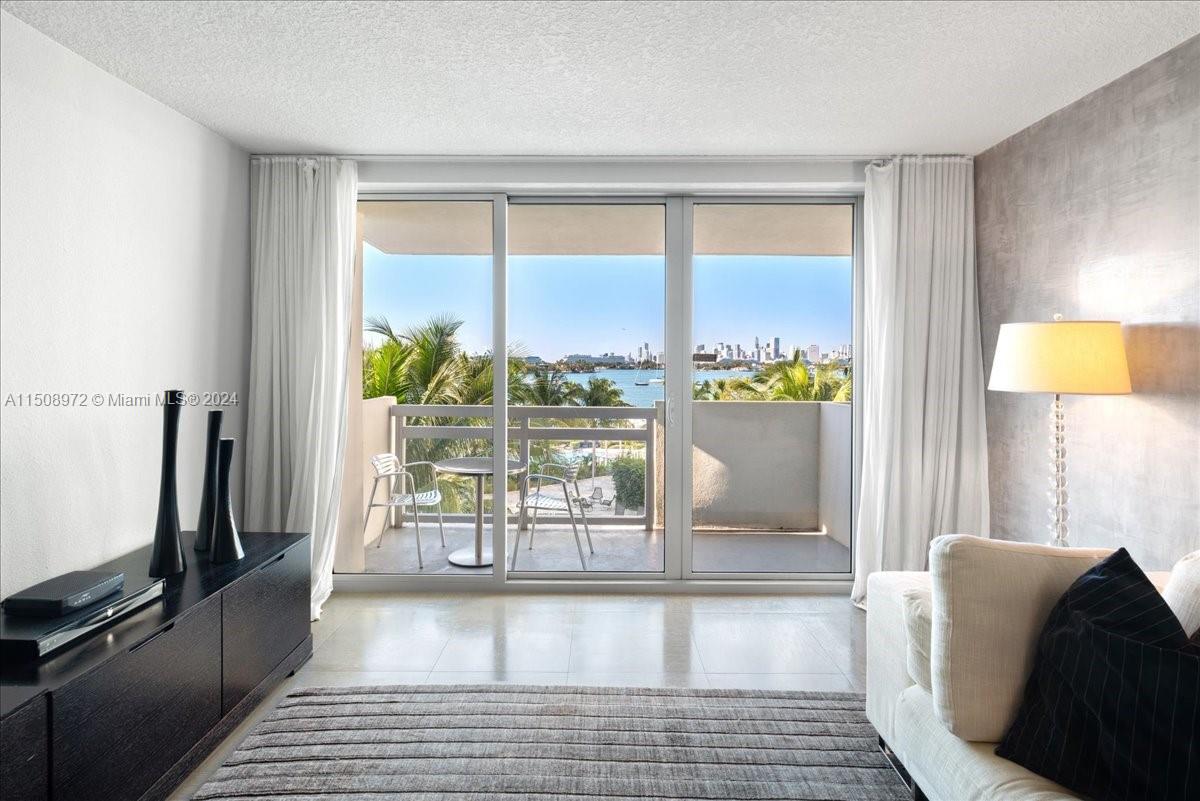 1500 Bay Rd 422S, Miami Beach, Florida 33139, 2 Bedrooms Bedrooms, ,2 BathroomsBathrooms,Residential,For Sale,1500 Bay Rd 422S,A11508972