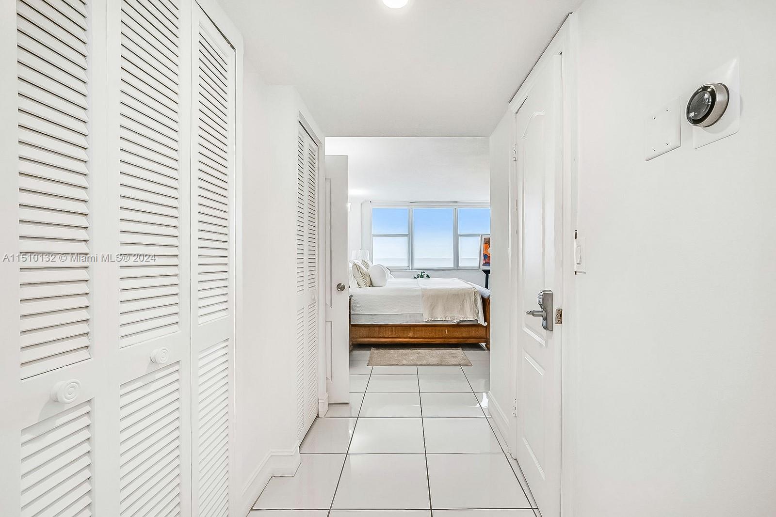 3180 S Ocean Dr 902, Hallandale Beach, Florida 33009, 1 Bedroom Bedrooms, ,1 BathroomBathrooms,Residentiallease,For Rent,3180 S Ocean Dr 902,A11510132