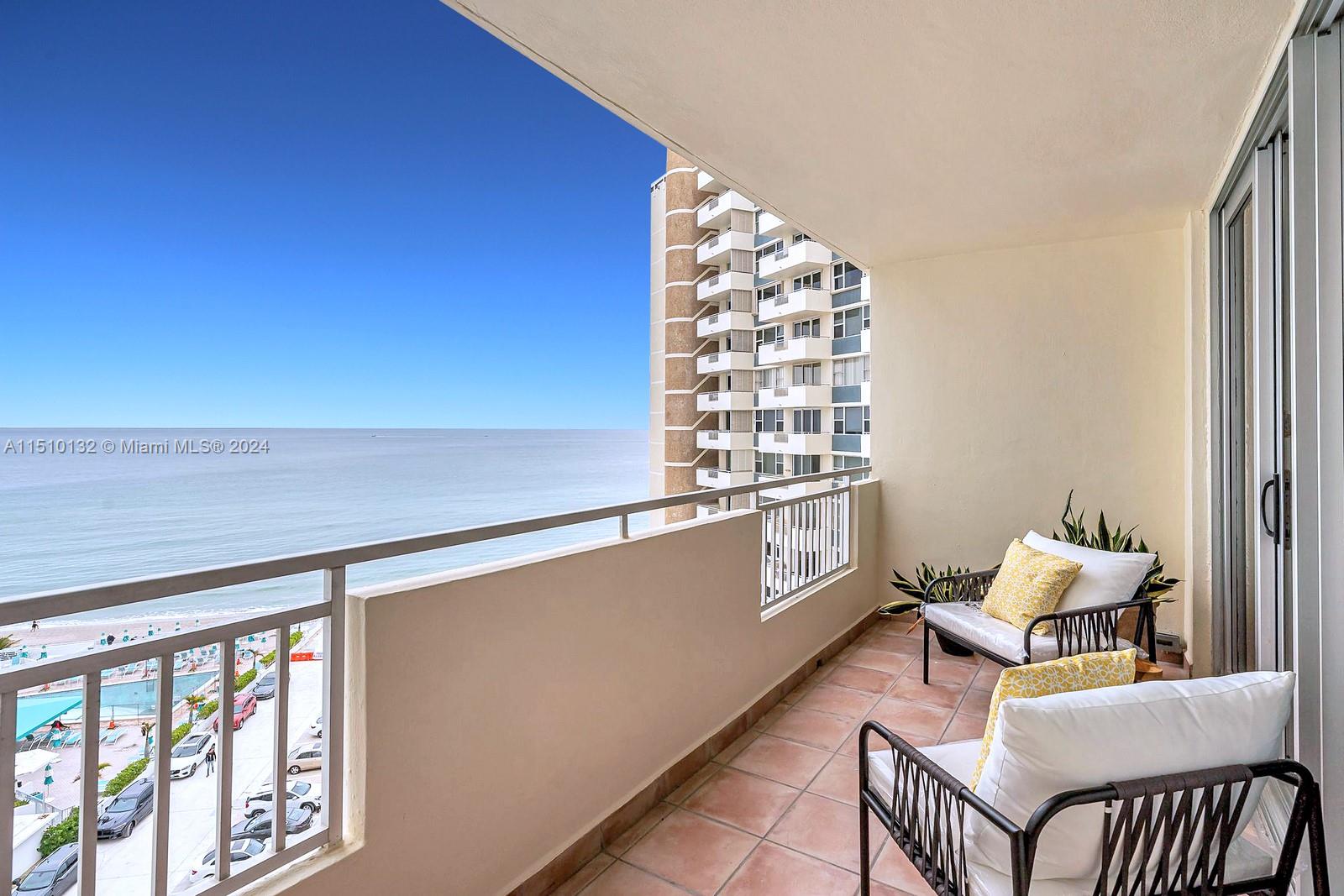 3180 S Ocean Dr 902, Hallandale Beach, Florida 33009, 1 Bedroom Bedrooms, ,1 BathroomBathrooms,Residentiallease,For Rent,3180 S Ocean Dr 902,A11510132