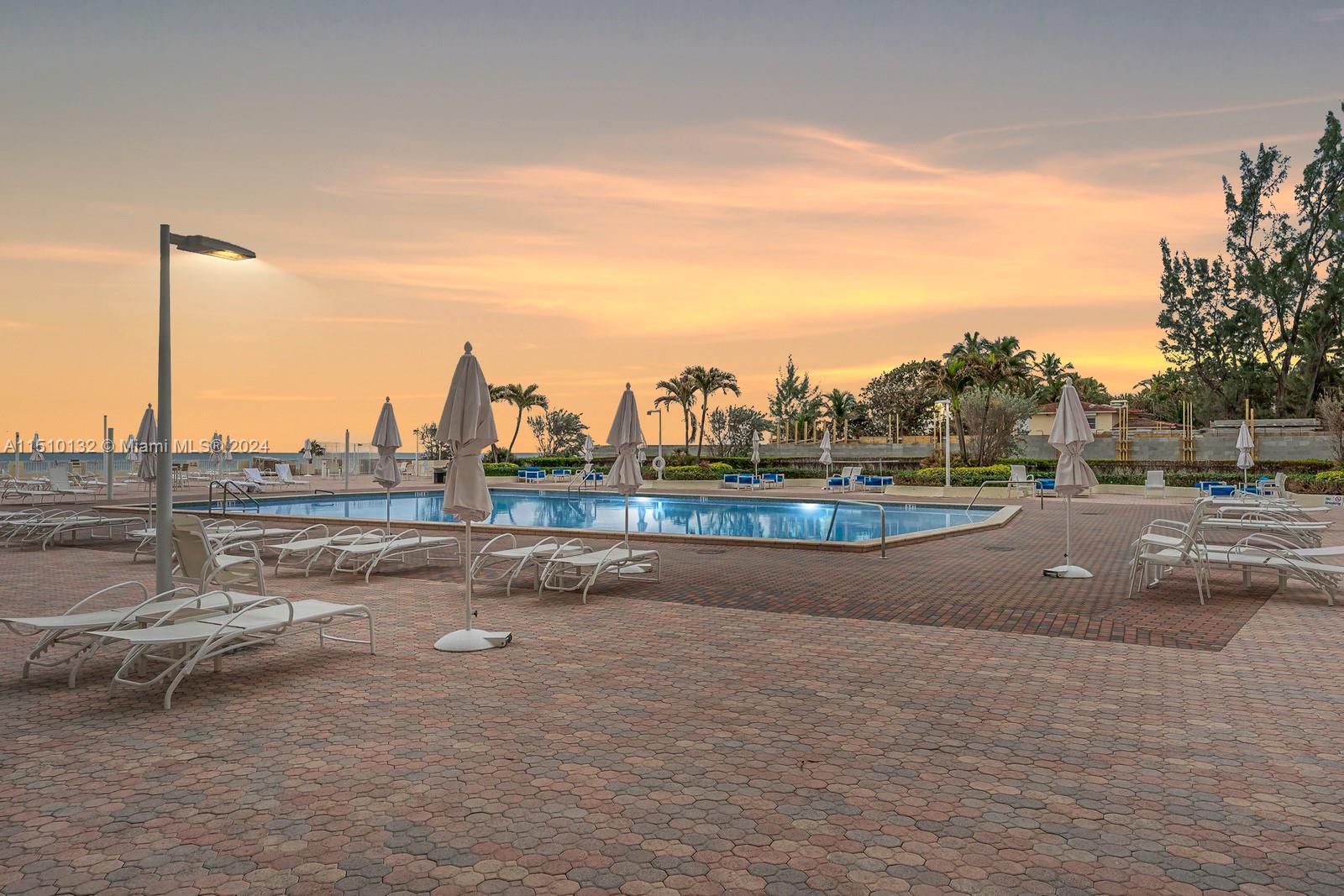 3180 S Ocean Dr 902, Hallandale Beach, Florida 33009, 1 Bedroom Bedrooms, ,1 BathroomBathrooms,Residentiallease,For Rent,3180 S Ocean Dr 902,A11510132