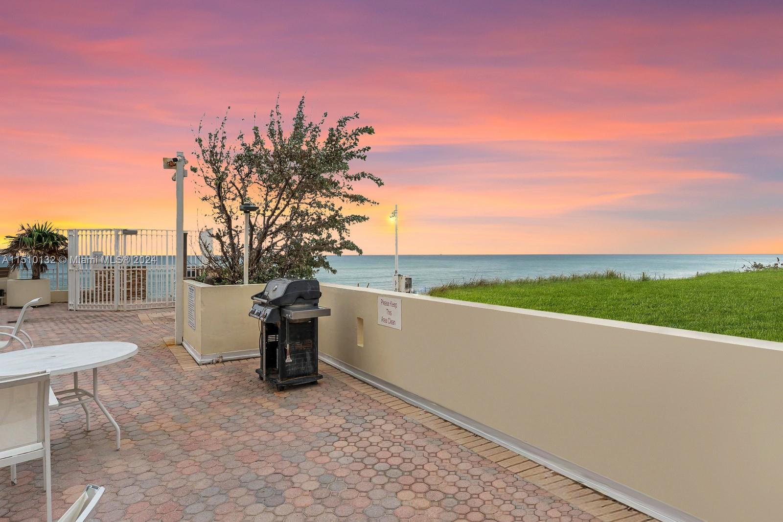 3180 S Ocean Dr 902, Hallandale Beach, Florida 33009, 1 Bedroom Bedrooms, ,1 BathroomBathrooms,Residentiallease,For Rent,3180 S Ocean Dr 902,A11510132