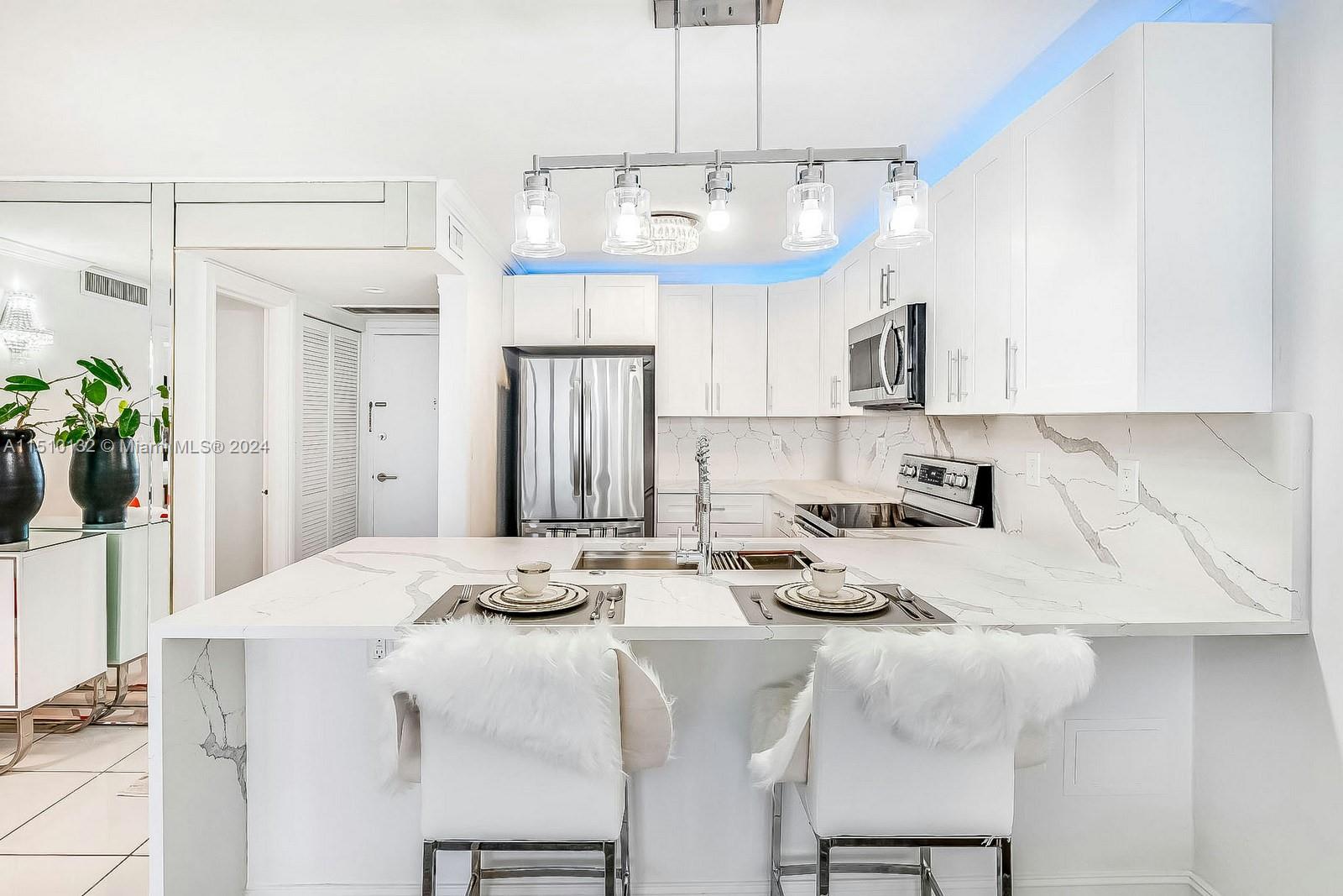 3180 S Ocean Dr 902, Hallandale Beach, Florida 33009, 1 Bedroom Bedrooms, ,1 BathroomBathrooms,Residentiallease,For Rent,3180 S Ocean Dr 902,A11510132