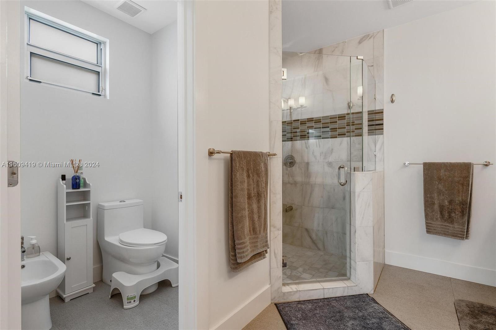 3121 Oak Ave #3121, Miami, Florida 33133, 3 Bedrooms Bedrooms, ,3 BathroomsBathrooms,Residential,For Sale,3121 Oak Ave #3121,A11509419